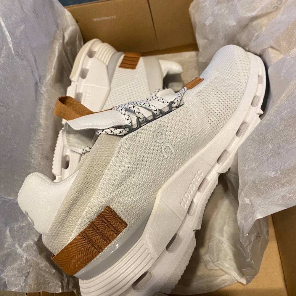 Women’s On Cloudnova Pearl